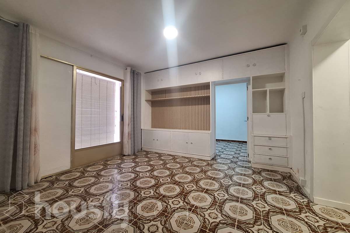 Piso en alquiler en Calle Moncada, Virgen del Remedio-Juan Xxiii, Alicante / Alacant-1