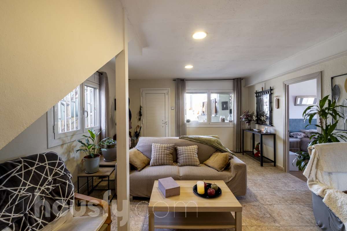 Casa en venta en Carrer Castellar,  Vacarisses-1