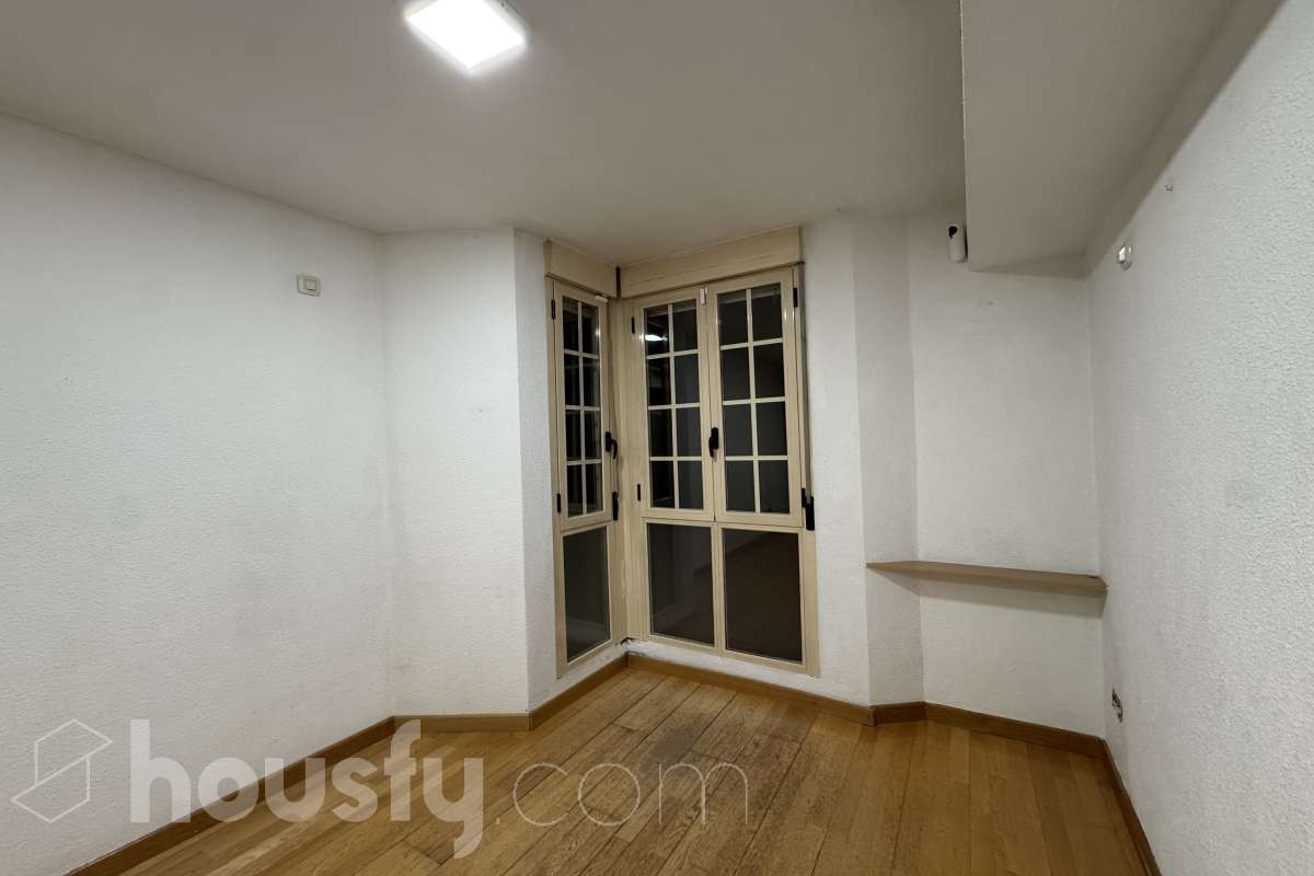 Piso en alquiler en Calle Enrique Velasco, Puente de Vallecas, Madrid-1