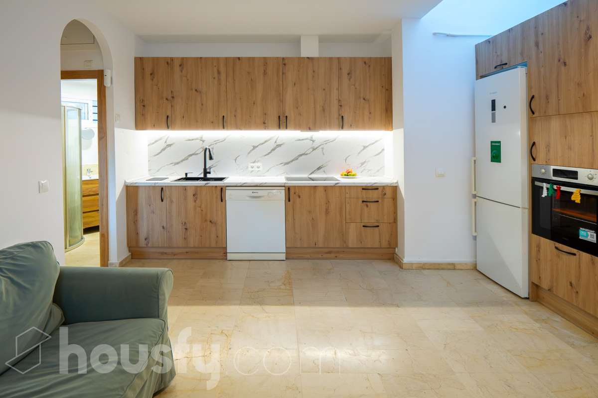 Casa en venta en CL PLAYA PARK, Playamar, Torremolinos-2