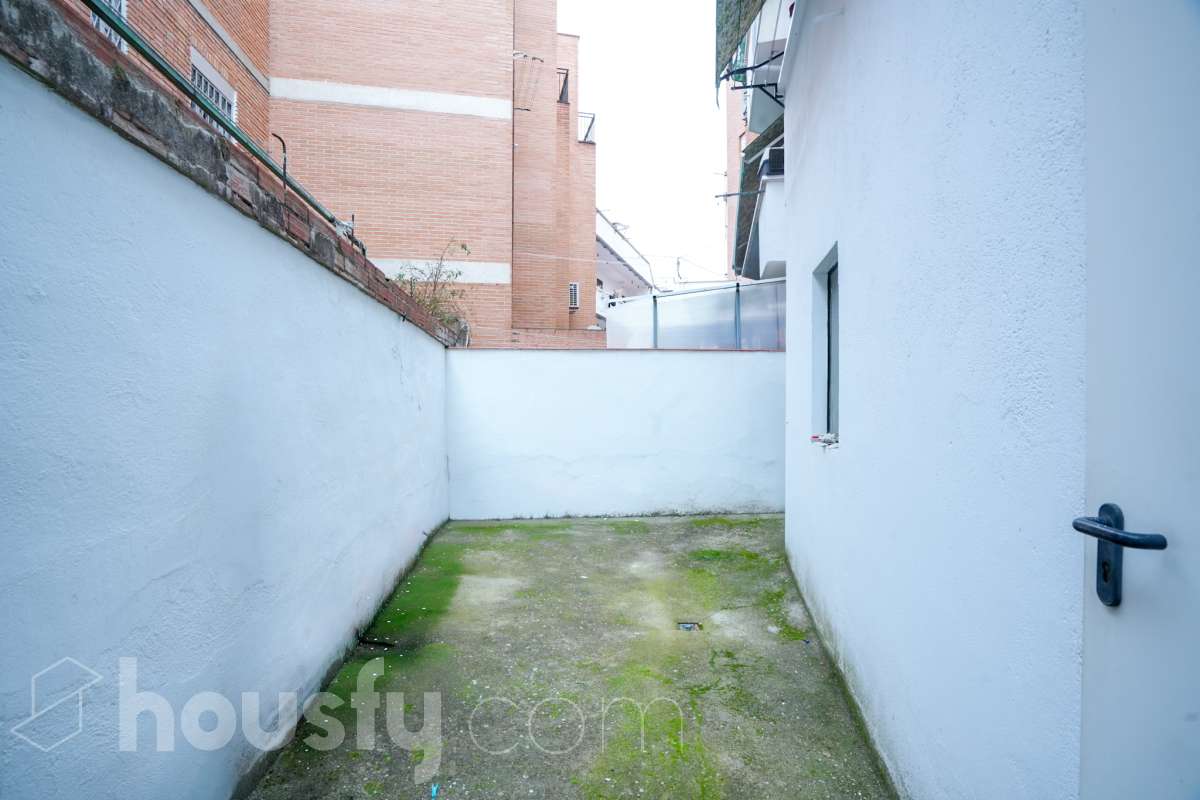 Piso en venta en Cl Bernardina García, Latina, Madrid-1
