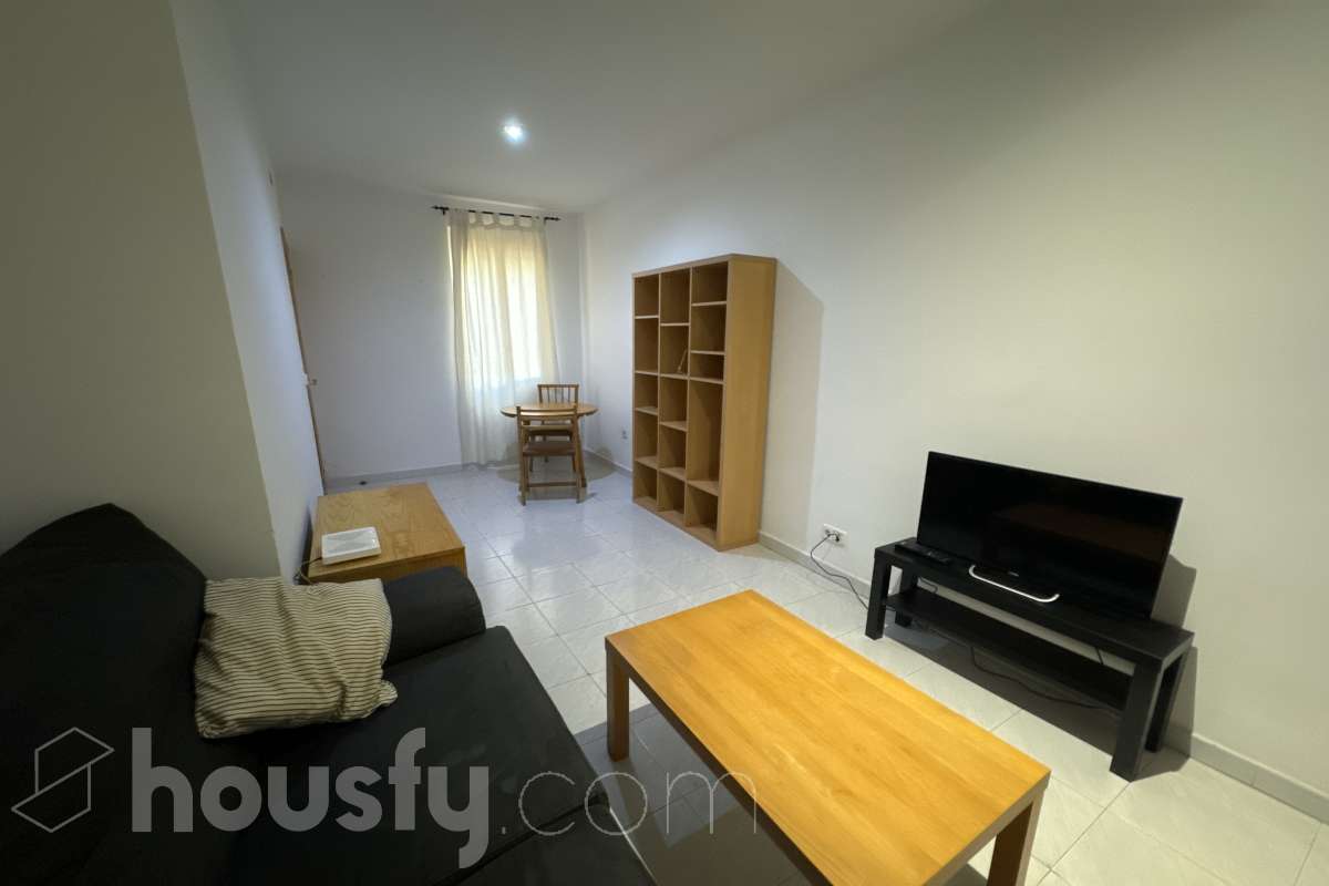 Bajo en alquiler en Calle de Andrés Mellado, Chamberí, Madrid-1