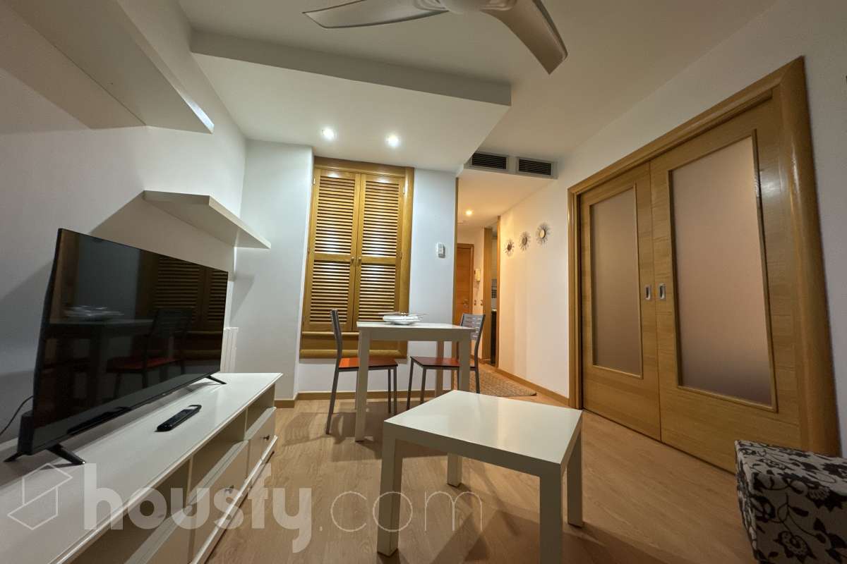 Piso en alquiler en Calle Alameda del Valle, Villa de Vallecas, Madrid-1