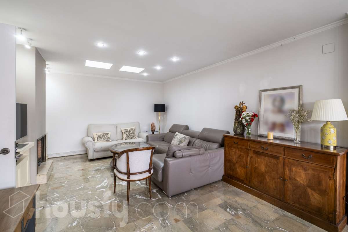 Dúplex en venta en Carrer d'Estoril, Horta Guinardó, Barcelona-3