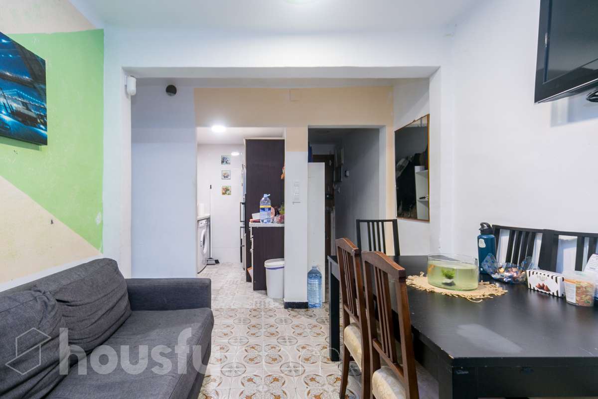 Piso en venta en CL AIGUES DEL LLOBREGAT DE L,, La Florida - Les Planes, L'Hospitalet de Llobregat-2