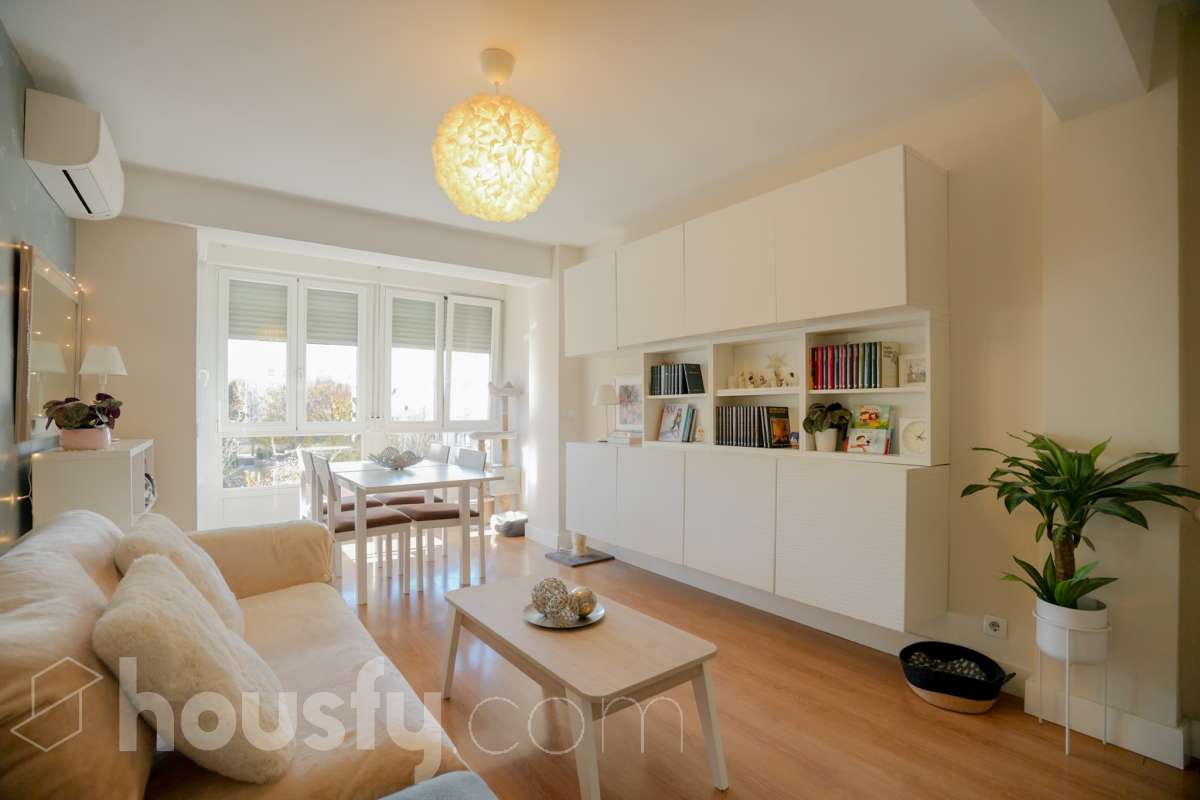 Piso en venta en Calle Pan y Toros, Villaverde, Madrid-1