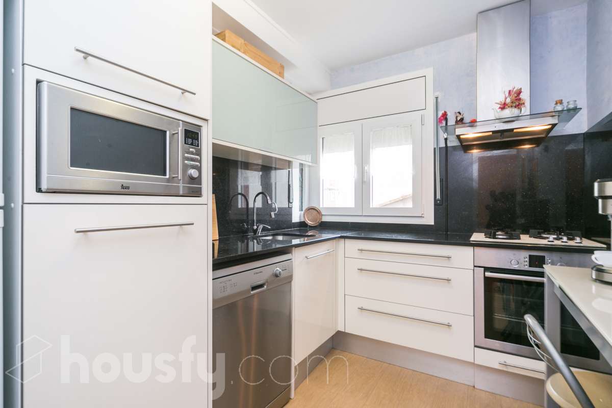 Piso en venta en CL BARCELONA,  Puig-Reig-1