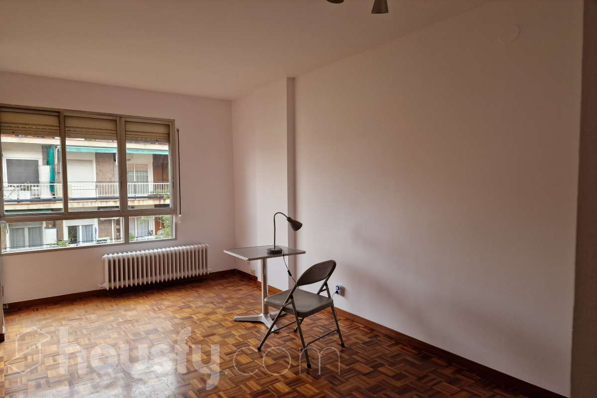 Piso en alquiler en Carrer de Sant Fructuós, Sants-Montjuïc, Barcelona-0