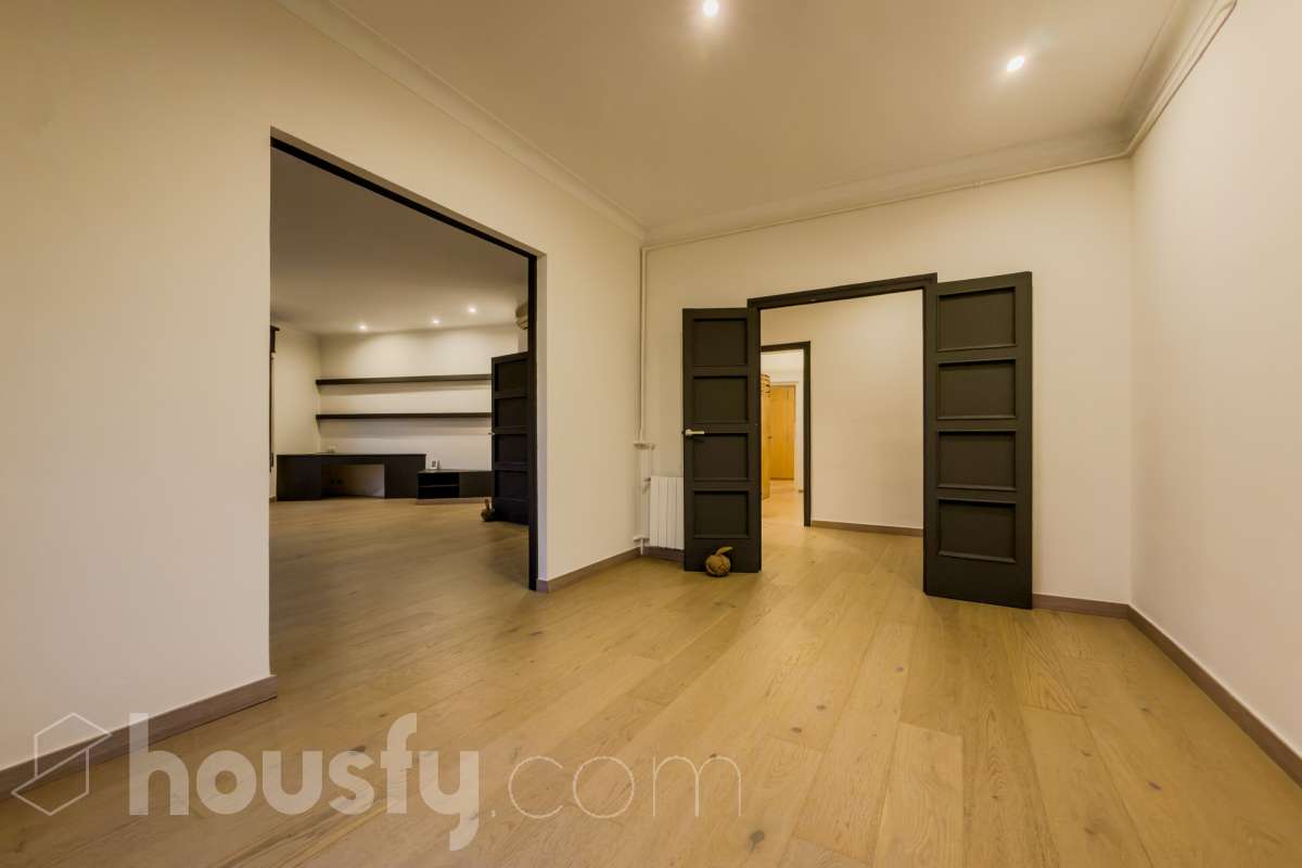 Piso en venta en Calle de Fontcoberta, Sarrià-Sant Gervasi, Barcelona-0