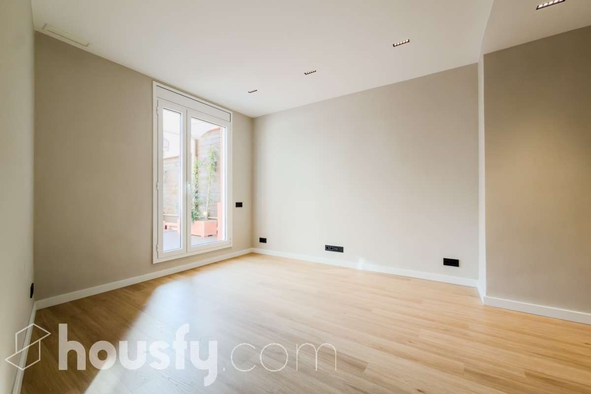 Piso en venta en Carrer de Ballester, Sarrià-Sant Gervasi, Barcelona-1