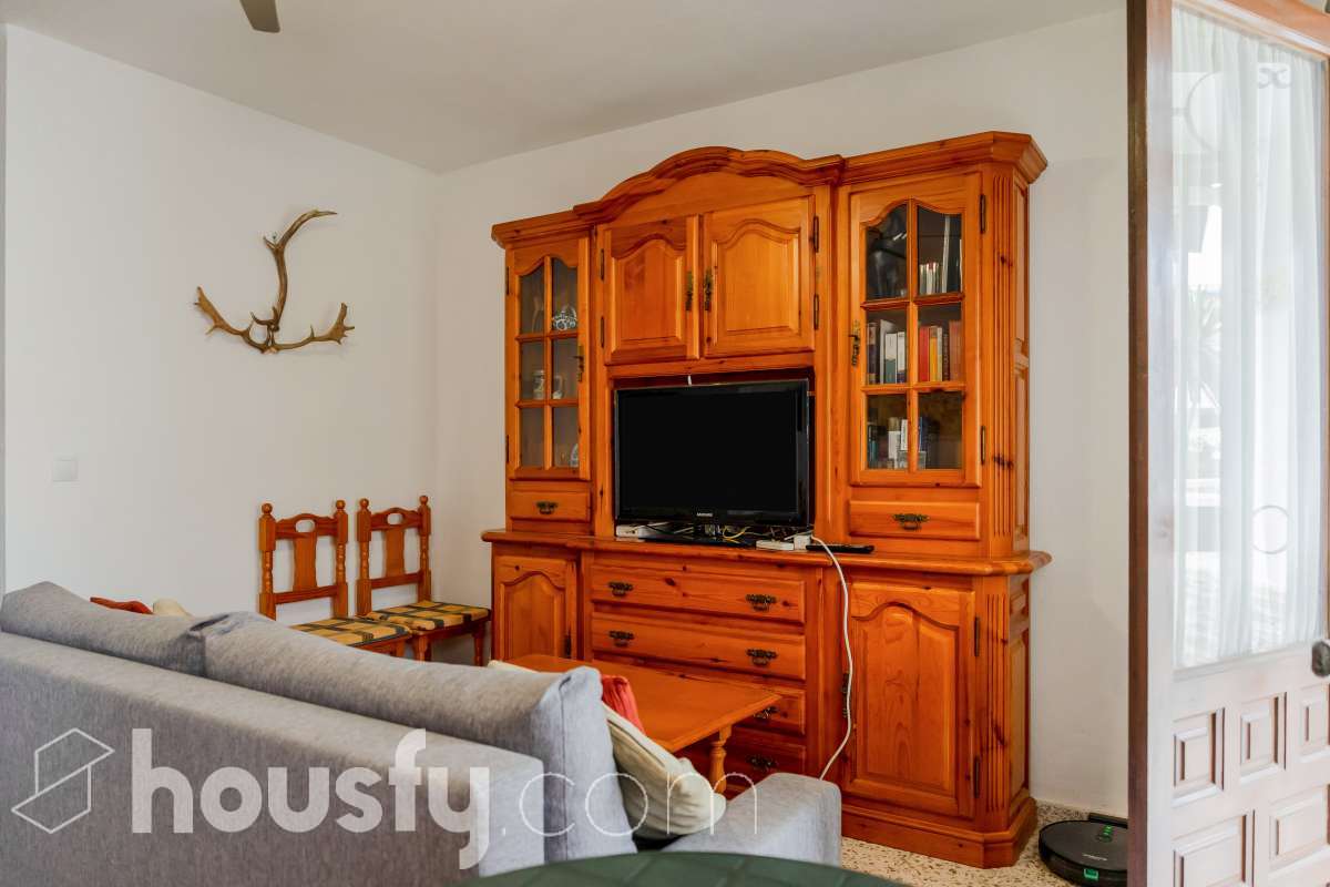 Bajo en venta en Plaza Berlín,  Torrox-2