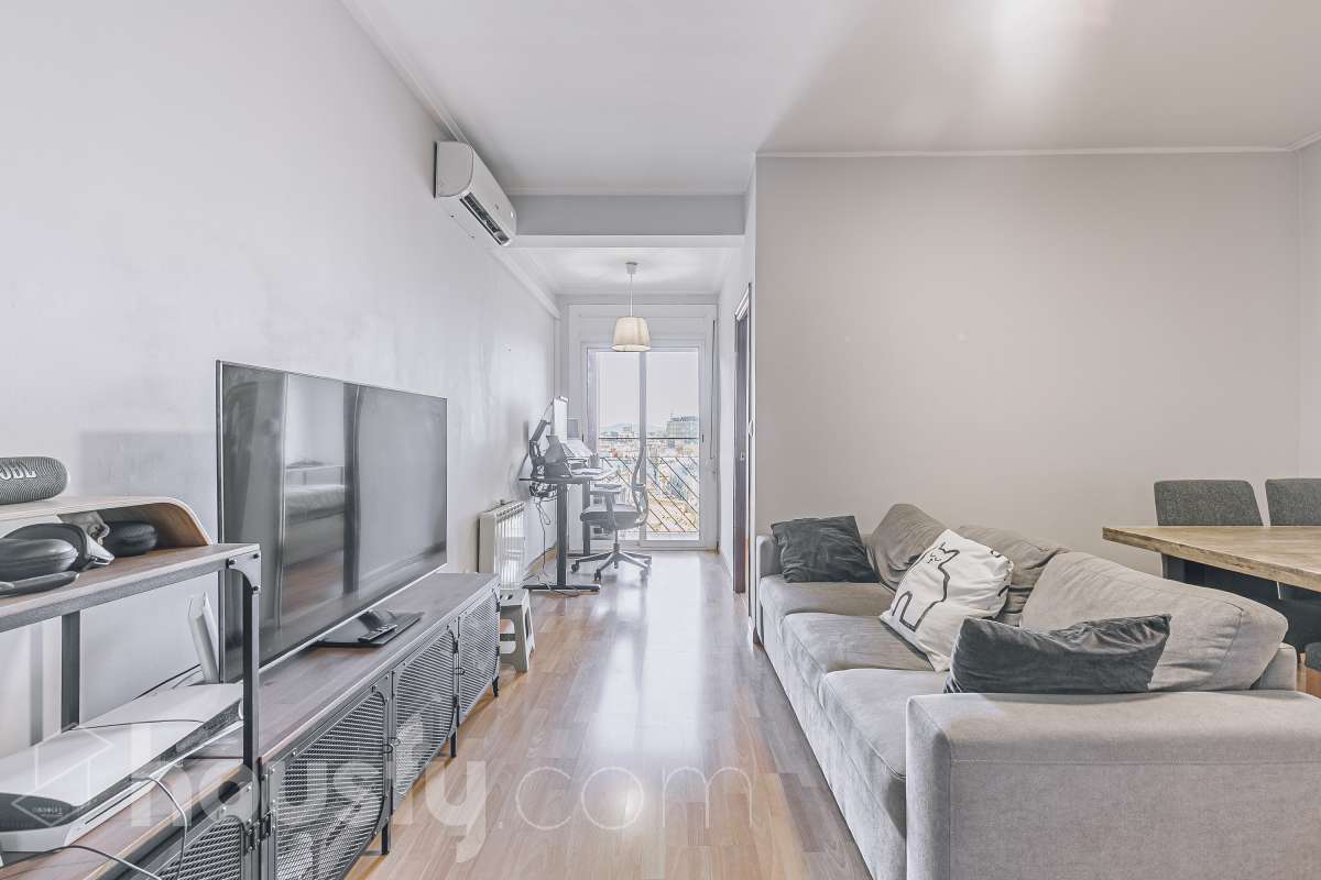 Piso en venta en Ronda de Sant Pau, Eixample, Barcelona-0