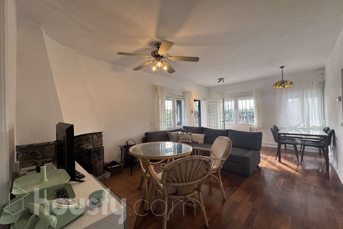 Casa en alquiler en Calle las Navas,  Robledo de Chavela-1