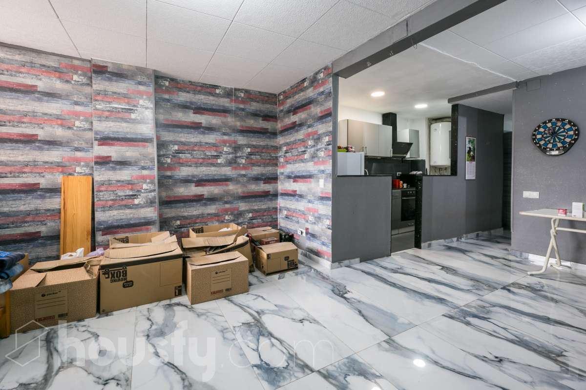 Piso en venta en Carrer de Sant Bartomeu,  Manresa-2