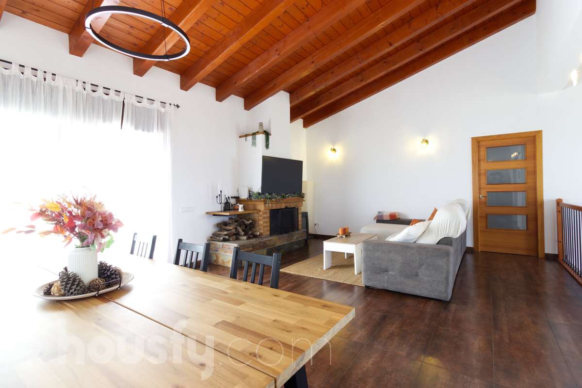 Casa en venta en Carrer de Miguel Àngel,  Riells i Viabrea-1