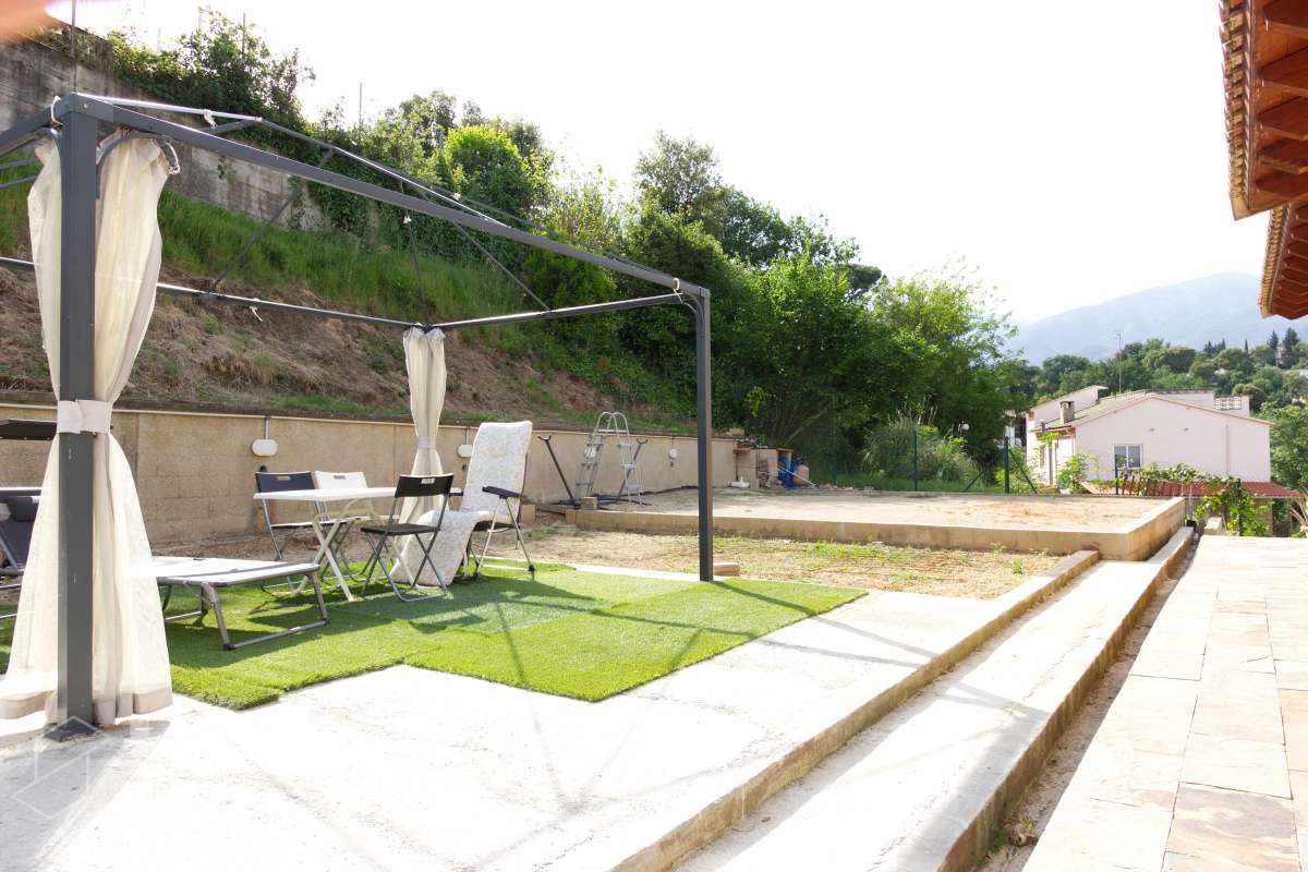 Casa en venta en Carrer de Miguel Àngel,  Riells i Viabrea-3