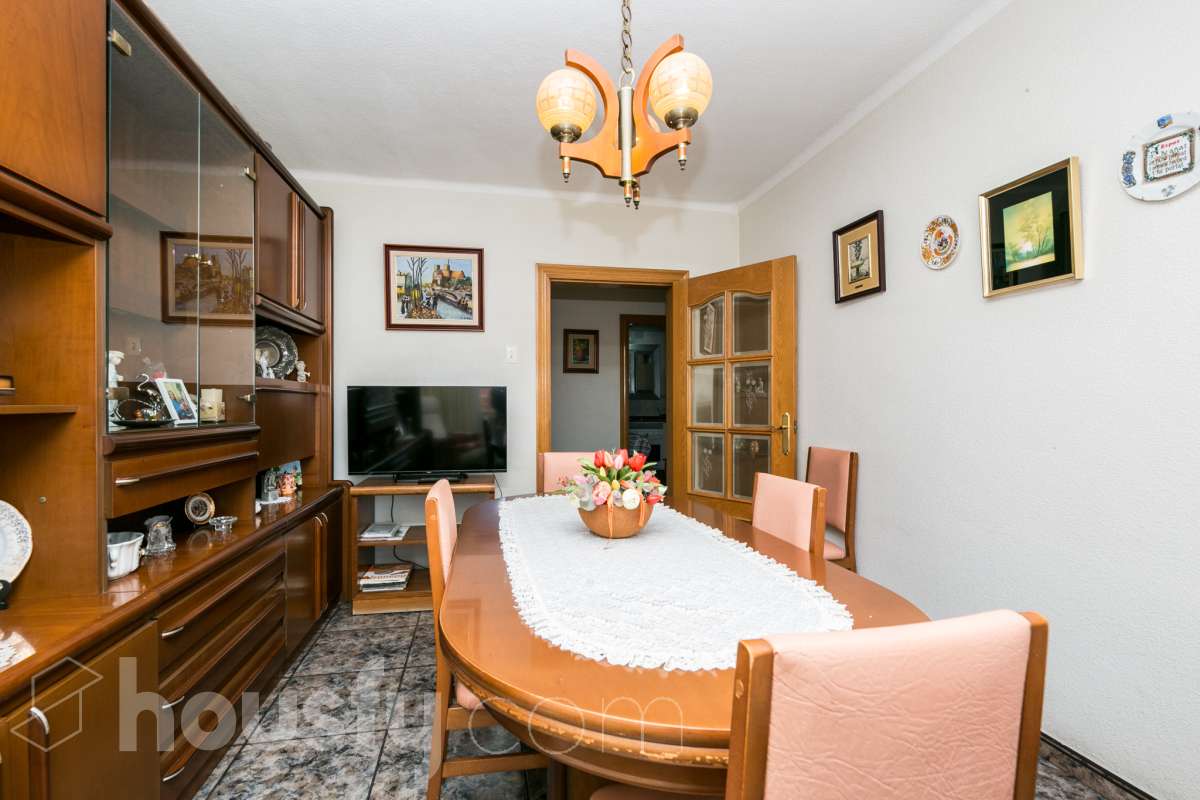 Piso en venta en CL GERMA JOAQUIM, DEL, Sud, Terrassa-3