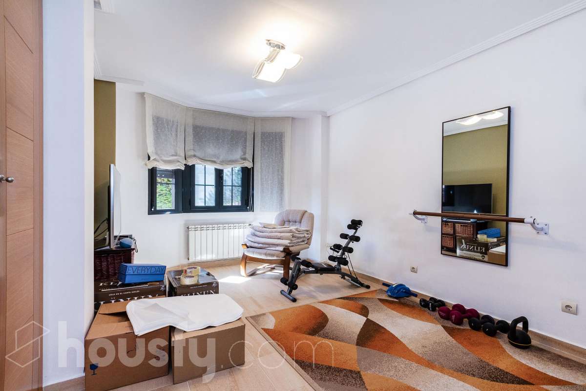 Casa en venta en Calle Pico del aguila,  Miraflores de la Sierra-3