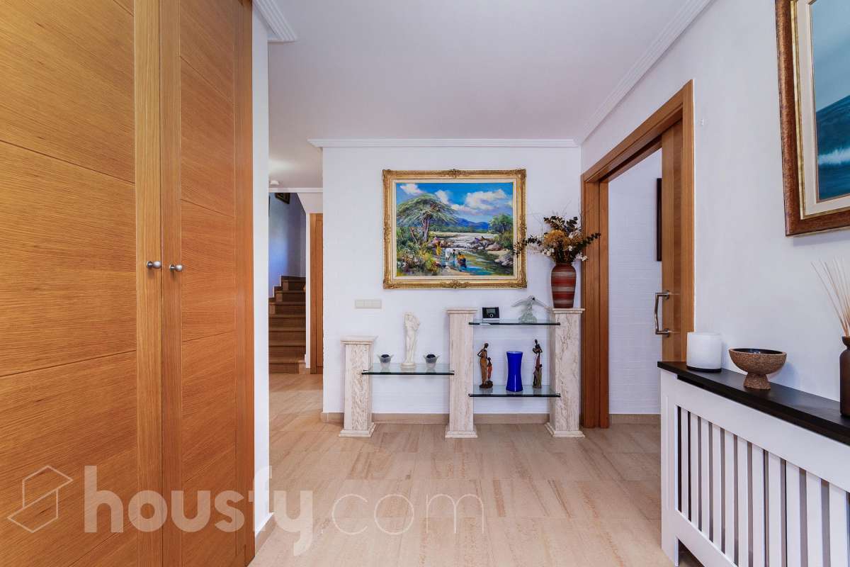 Casa en venta en Calle Pico del aguila,  Miraflores de la Sierra-1