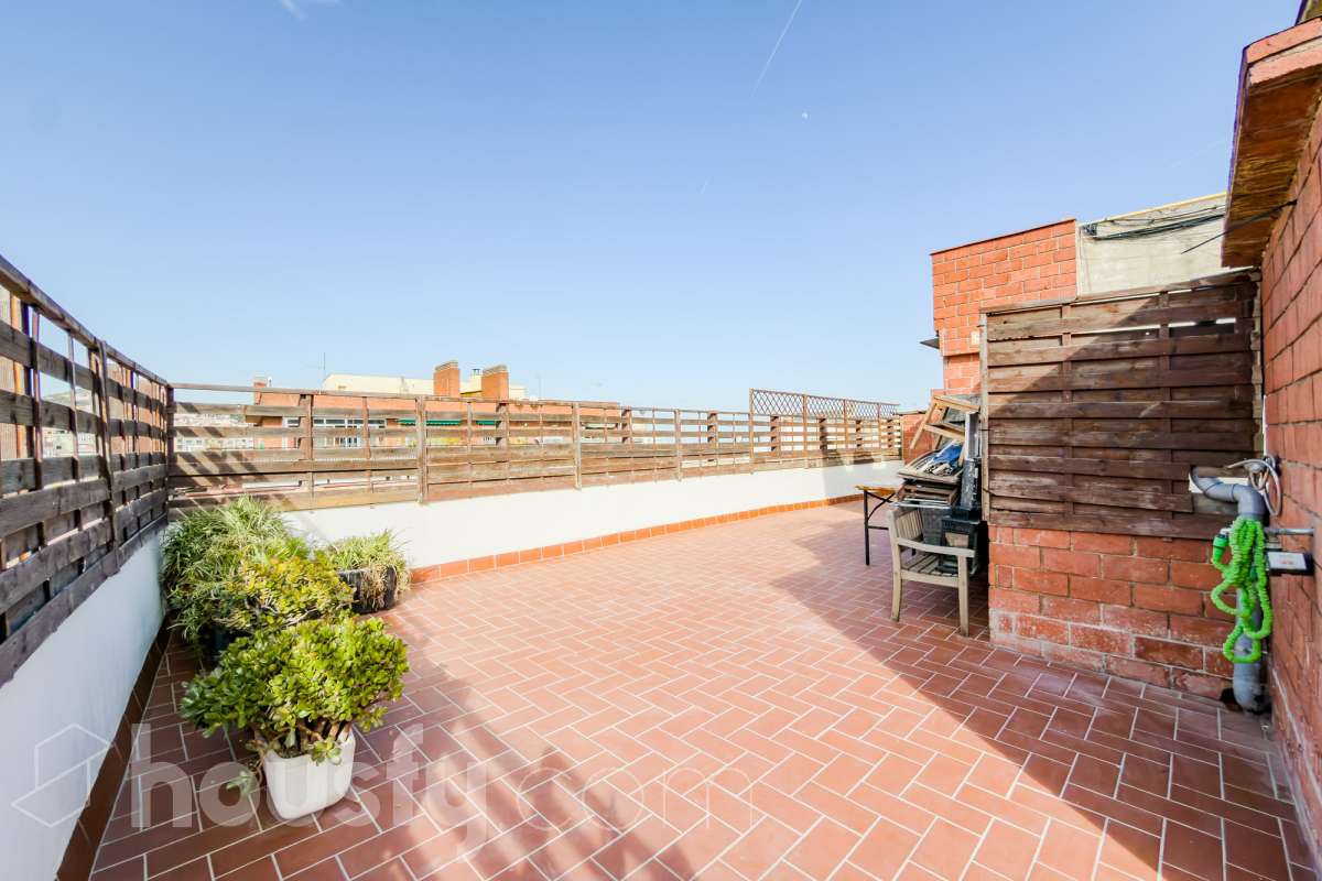 Piso en venta en CL BALMES, Sarrià-Sant Gervasi, Barcelona-0
