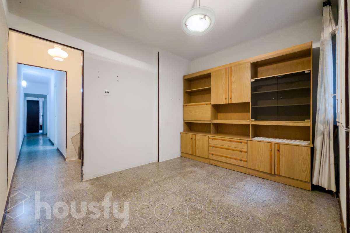 Piso en venta en CL ROGER DE LLURIA,  Santa Coloma de Gramenet-2