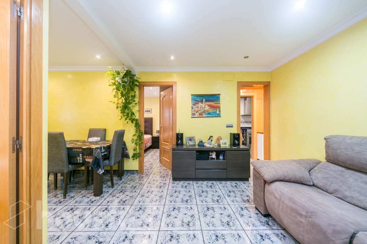 Piso en venta en Carrer d'Almansa, Nou Barris, Barcelona-3