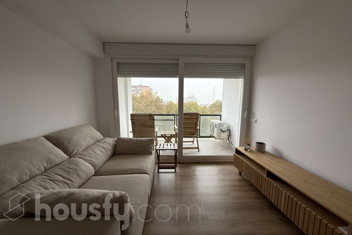 Piso en alquiler en Calle de José Arcones Gil, Ciudad Lineal, Madrid-1