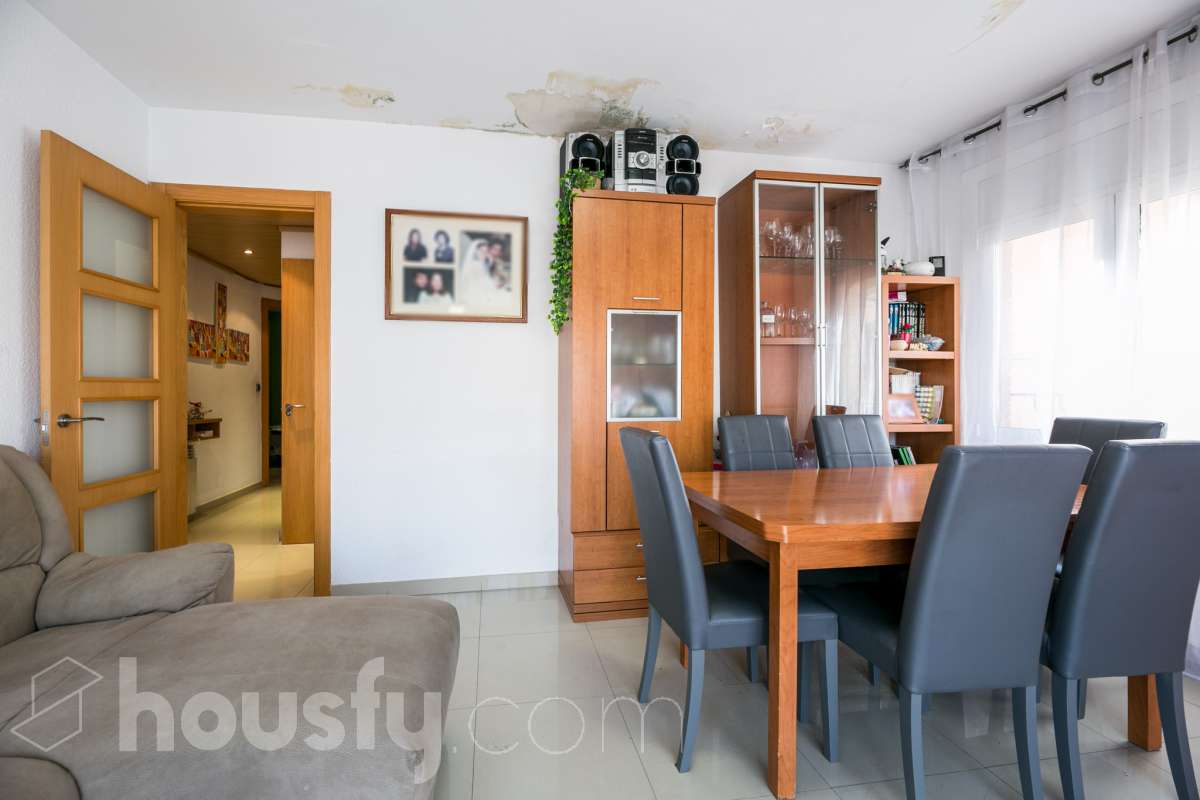 Casa en venta en CL NOSTRA SRA DE LA MERCE,  Vilanova del Camí-1