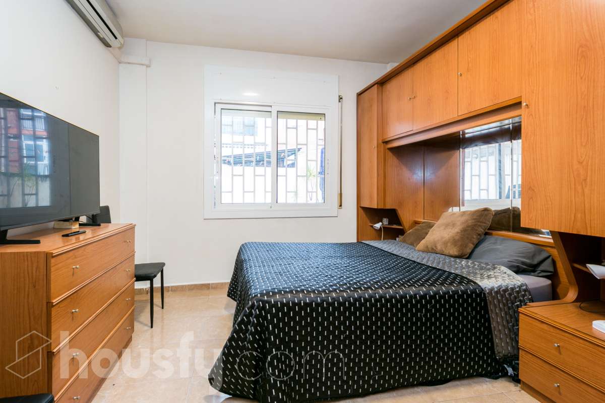 Piso en venta en CL SANTA AMALIA, Horta Guinardó, Barcelona-3