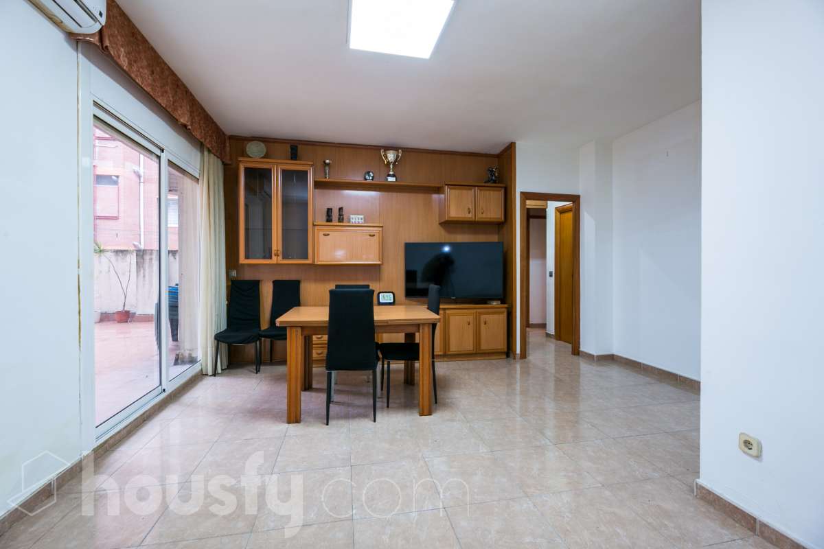 Piso en venta en CL SANTA AMALIA, Horta Guinardó, Barcelona-4