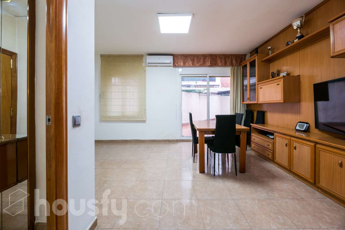 Piso en venta en CL SANTA AMALIA, Horta Guinardó, Barcelona-3