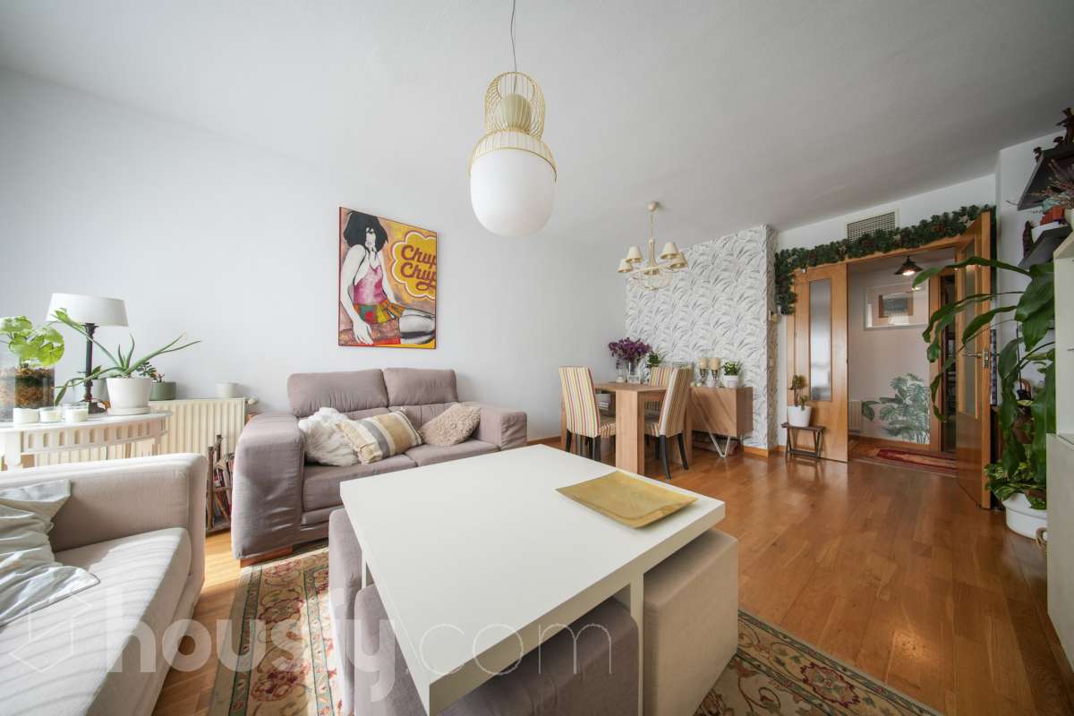 Piso en venta en Cl. Castiello de Jaca, Fuencarral, Madrid-4