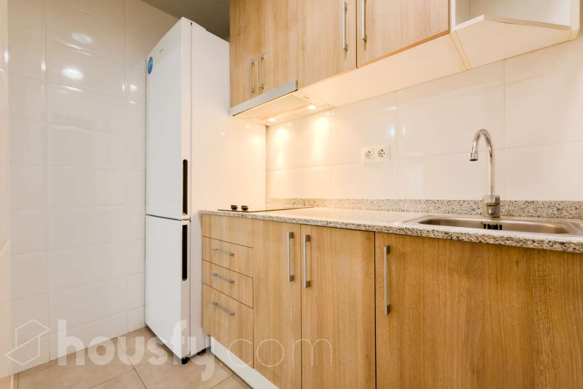 Piso en venta en Carrer de Leiva, Sants-Montjuïc, Barcelona-3