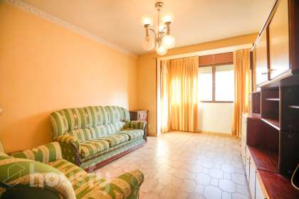 Piso en venta en Calle del Amor Hermoso, Almendrales, Madrid-0