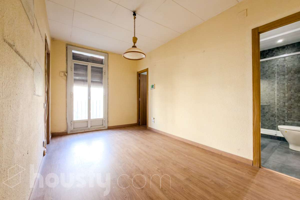 Piso en venta en CL AUSIAS MARC, Eixample, Barcelona-1