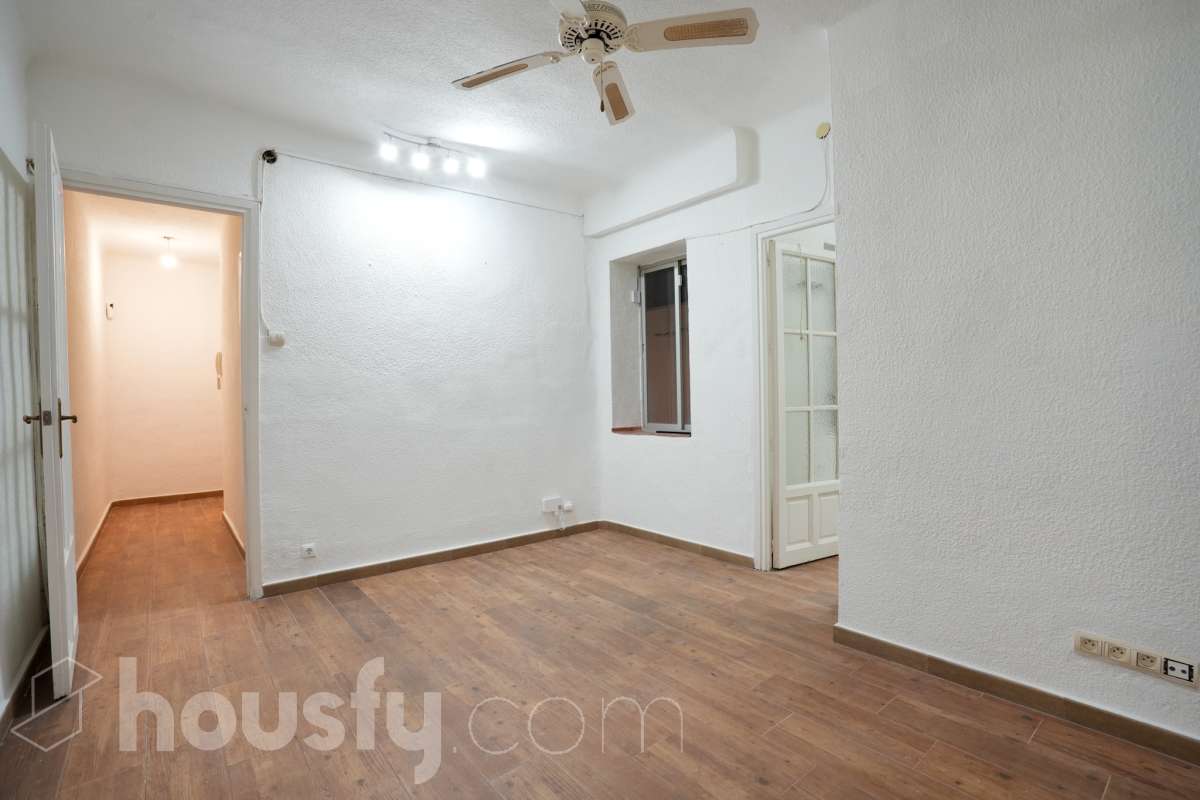 Piso en venta en Cl. Feijoo, Chamberí, Madrid-0