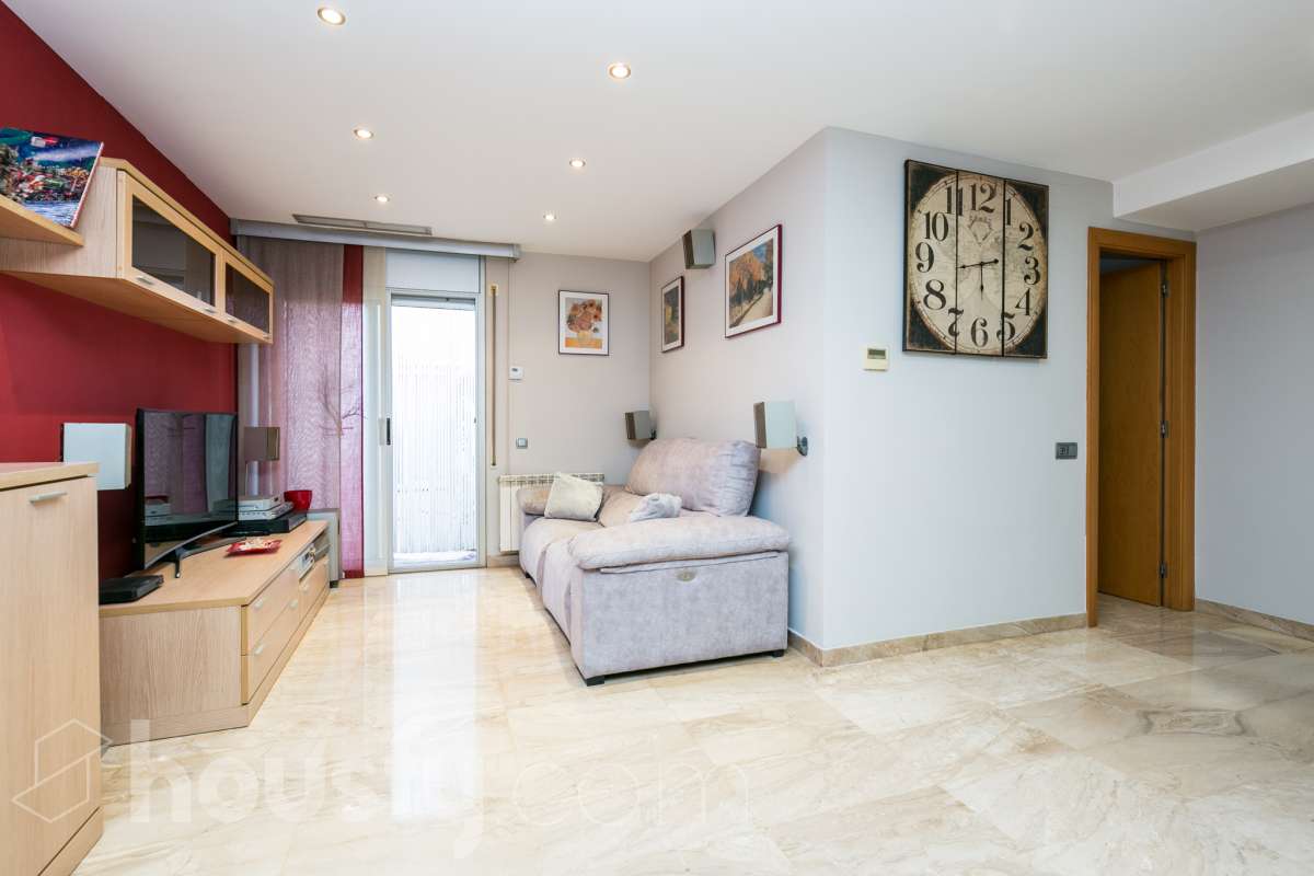 Piso en venta en Carrer Ramon Menéndez Pidal,  Sant Boi de Llobregat-4