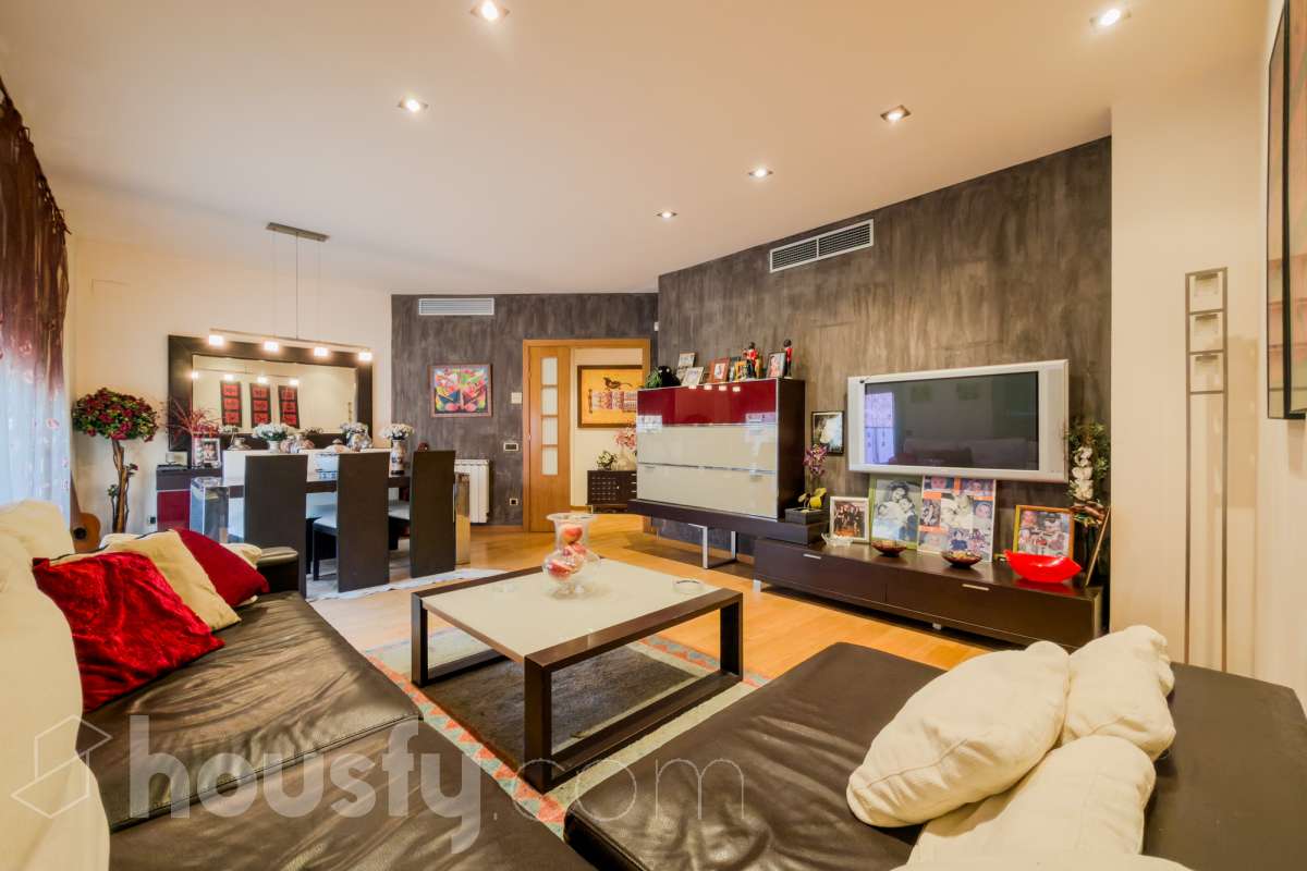 Piso en venta en CL DOCTOR TRUETA, Sant Martí, Barcelona-3