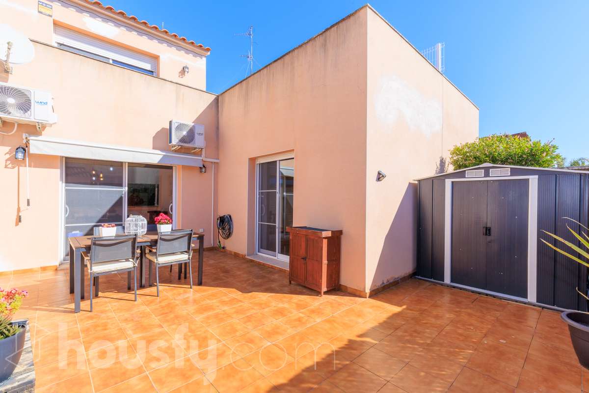Casa en venta en CL S MIQUEL,  Deltebre-1