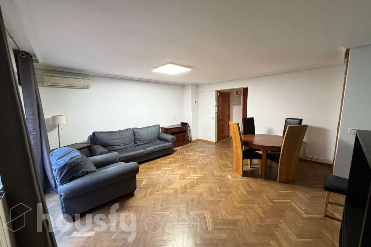 Piso en alquiler en Calle del Pico Javalón, Puente de Vallecas, Madrid-1