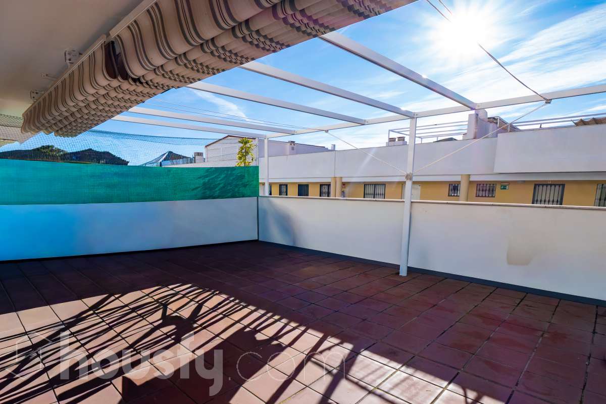 Bajo en venta en CL POSEIDON, Torrequebrada, Benalmádena-2