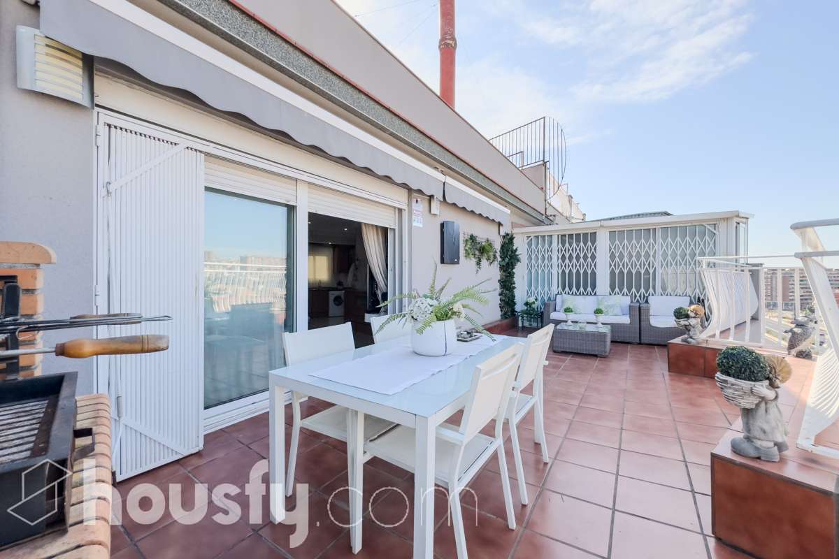 Ático en venta en Carrer de Ramon Llull,  Badalona-0