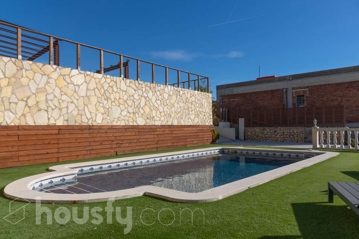 Casa en venta en Carrer Los Algarrobos,  Castellet i la Gornal-3
