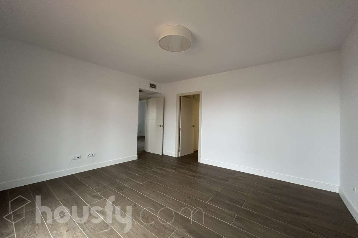 Piso en alquiler en Calle del Monasterio de las Batuecas, Fuencarral, Madrid-3