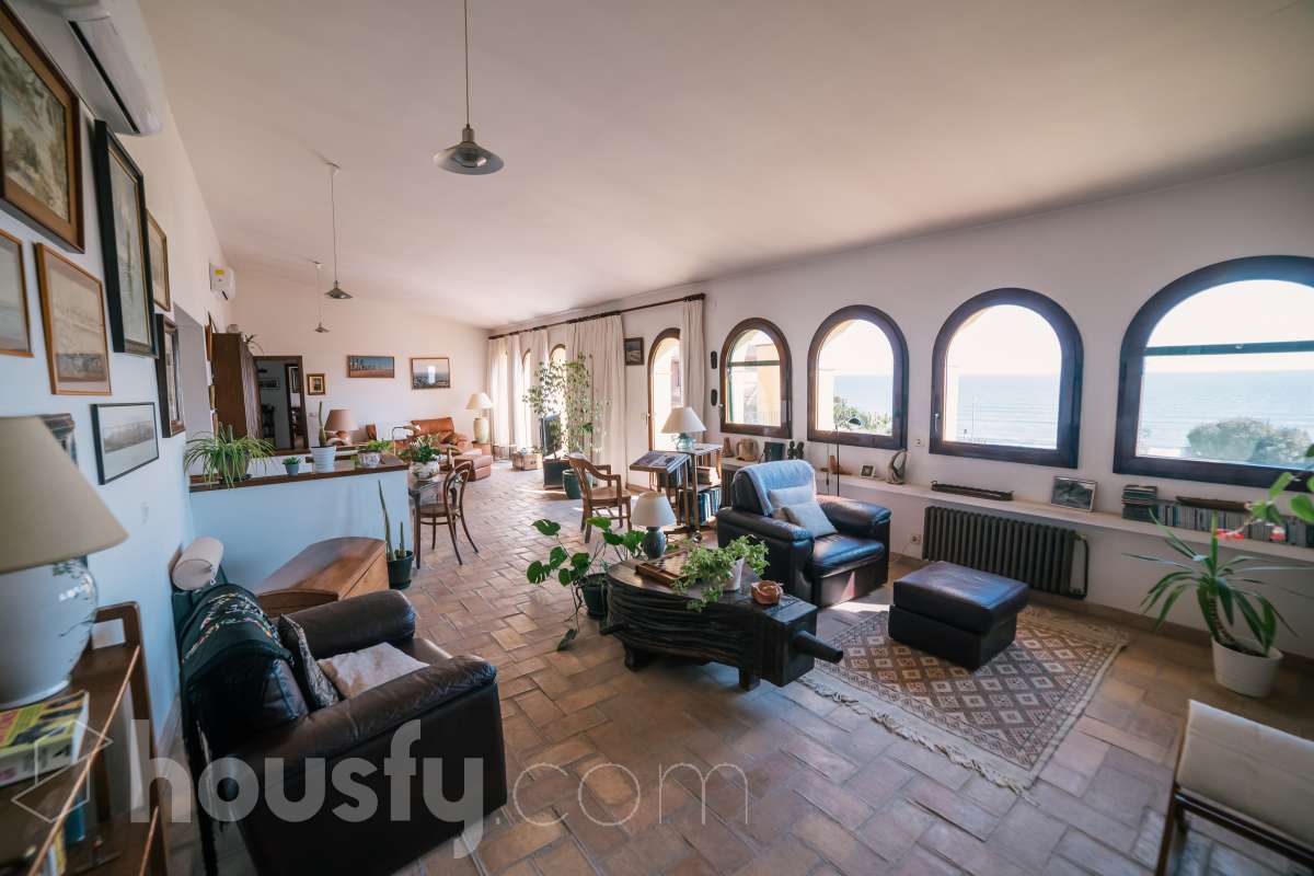 Casa en venta en CL FAR DE SANT CRISTOFOL, 19,  Vilanova i la Geltrú-1