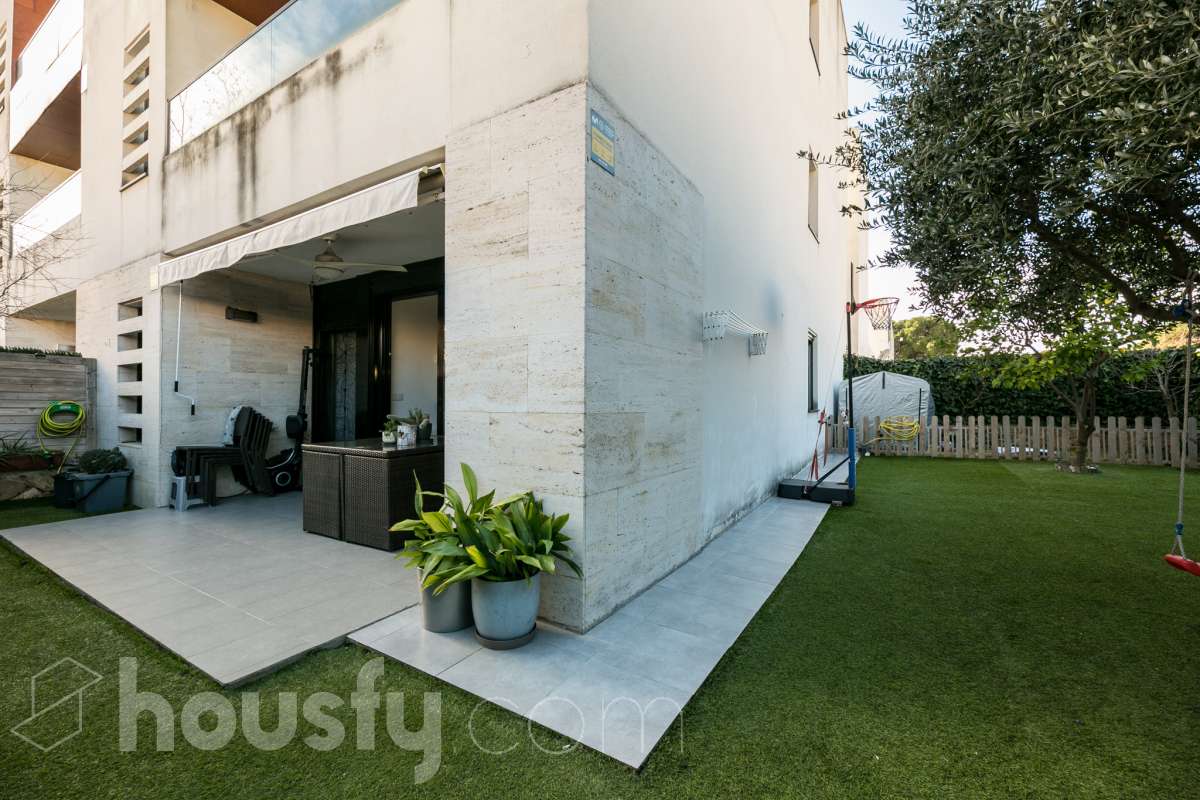 Bajo en venta en CL CASTELL D ALMANSA,, Vilafortuny - Cap de Sant Pere, Cambrils-0