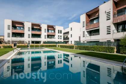 Bajo en CL CASTELL D ALMANSA,