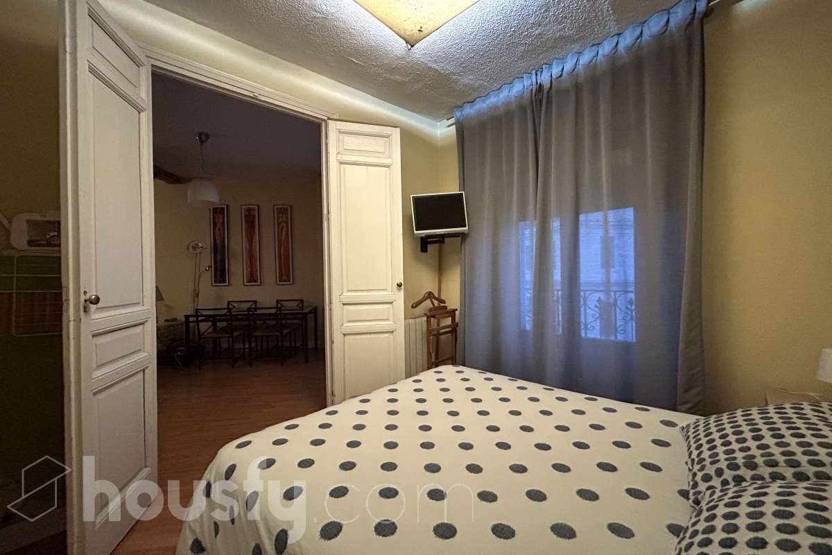 Piso en alquiler en Calle de Miguel Servet, Centro, Madrid-2