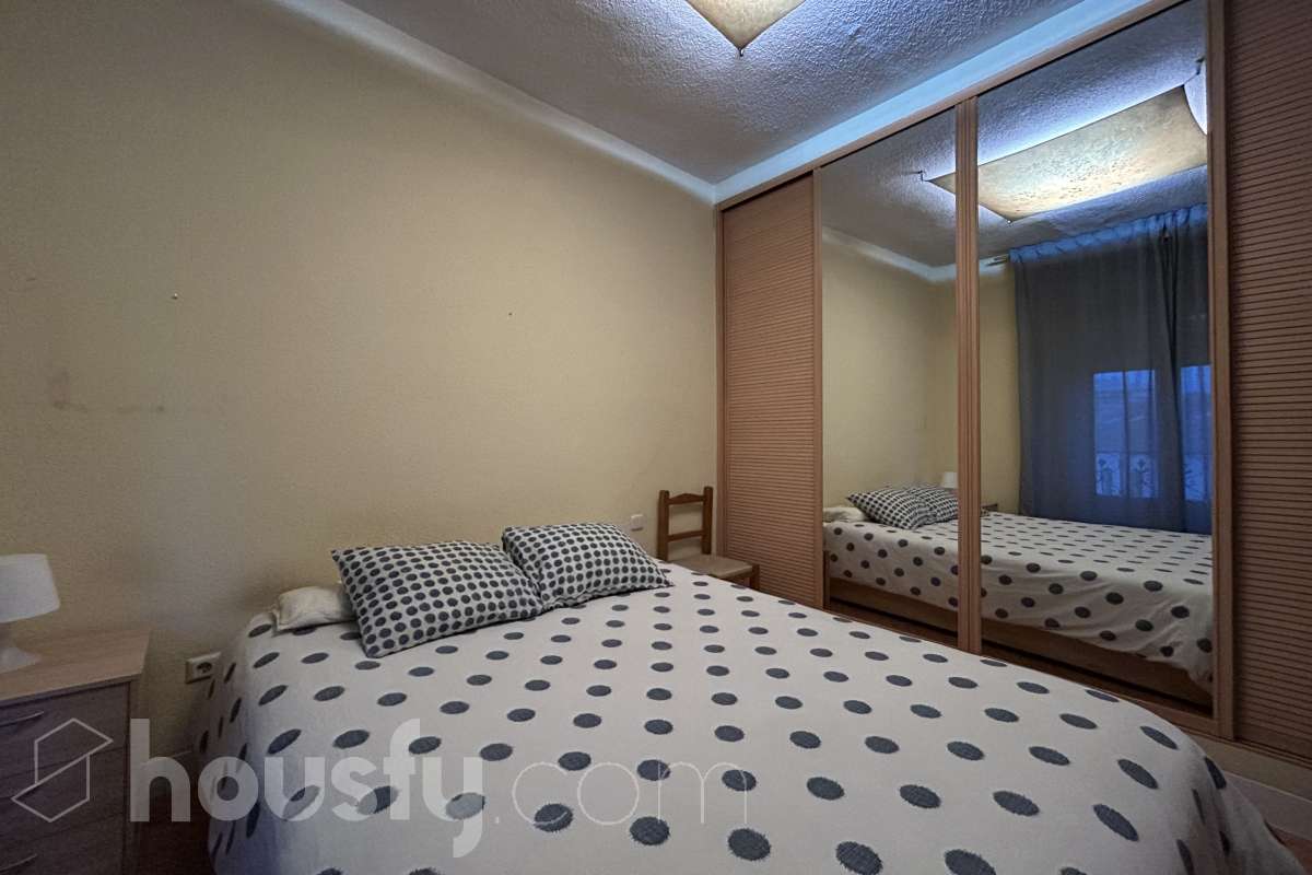 Piso en alquiler en Calle de Miguel Servet, Centro, Madrid-3