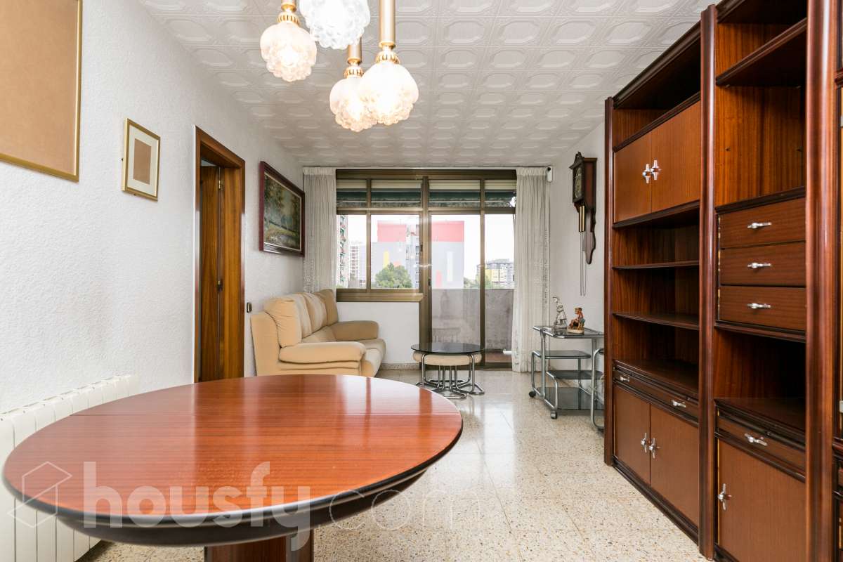 Piso en venta en Carrer Juan Ramon Jiménez, Nou Barris, Barcelona-2